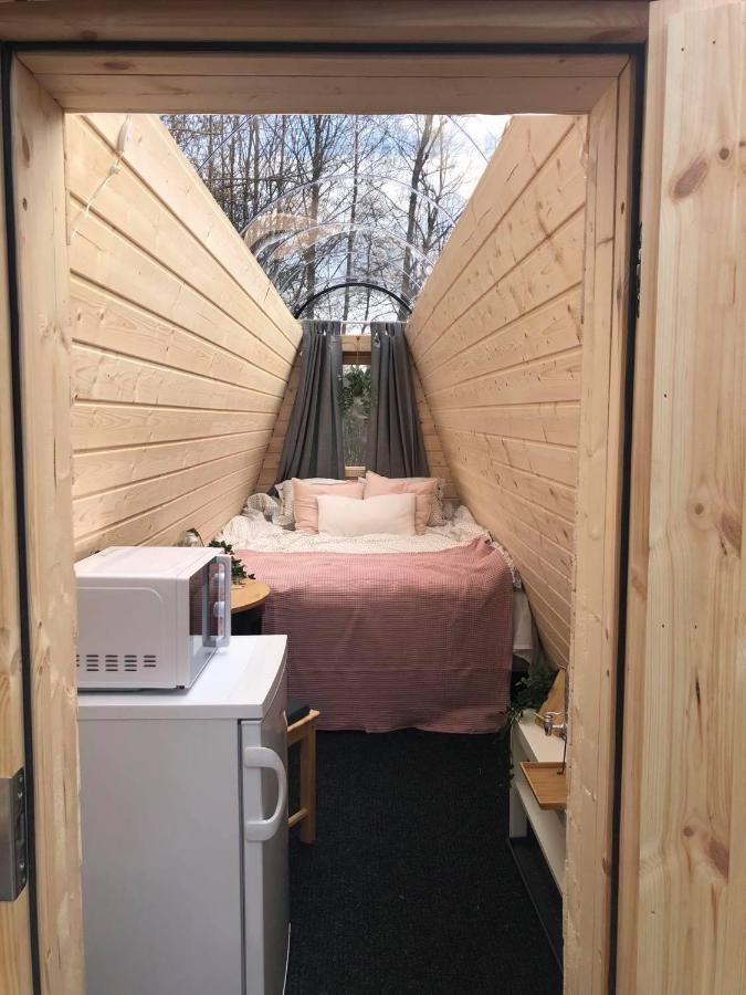 Niiralan Tila : Starlite Cabin Laitila ภายนอก รูปภาพ
