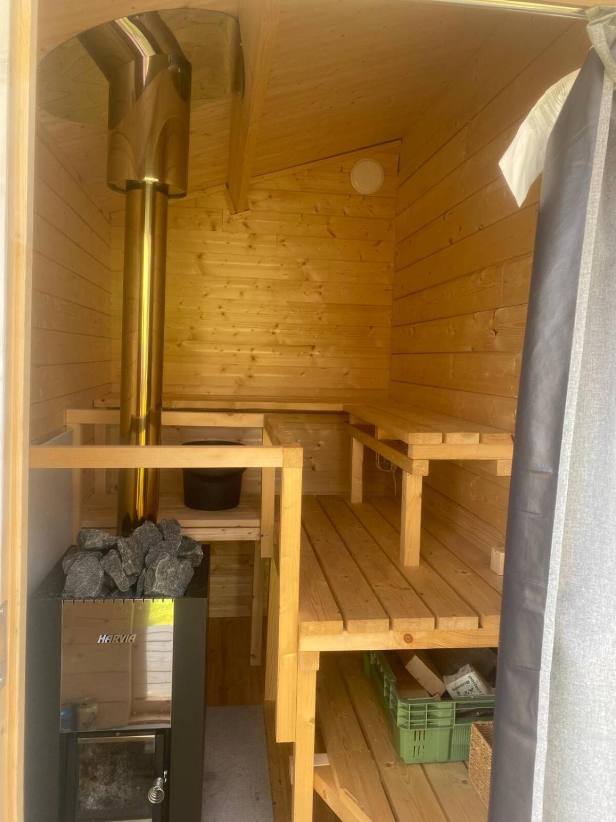 Niiralan Tila : Starlite Cabin Laitila ภายนอก รูปภาพ